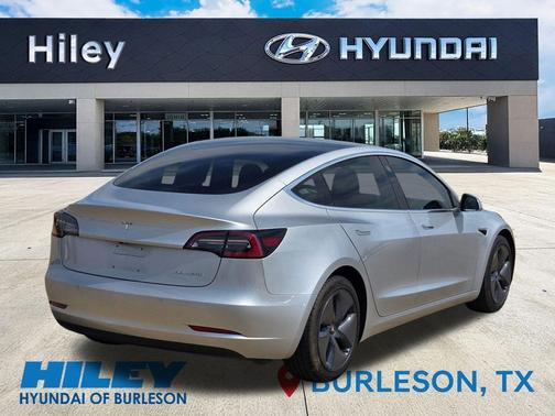 Silver 2018 Tesla Model 3 Long Range