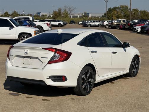 2016 Honda Civic Touring