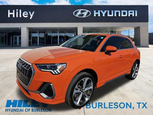 2020 Audi Q3 45 S line Prestige