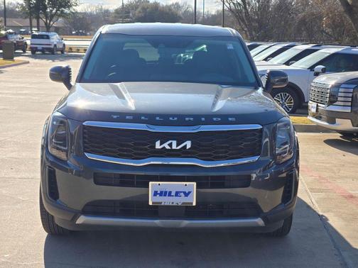 2022 Kia Telluride LX