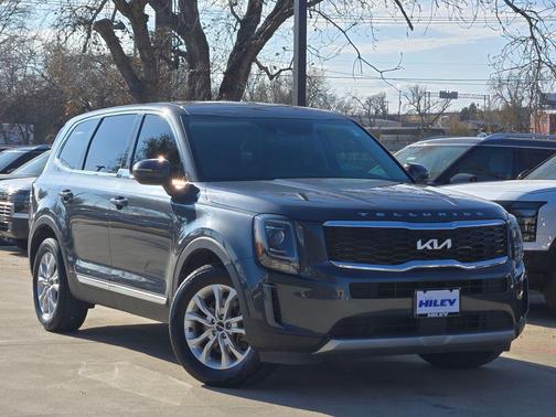 2022 Kia Telluride LX