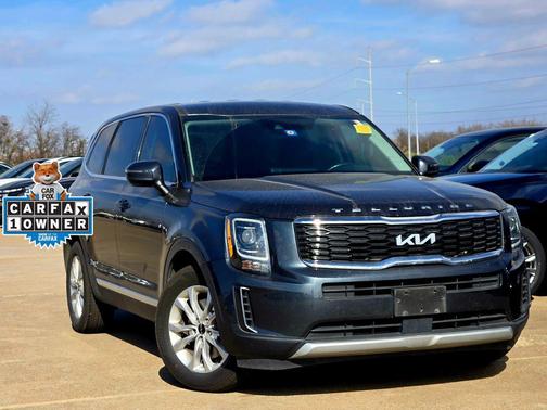 2022 Kia Telluride LX