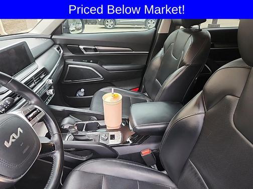 2022 Kia Telluride LX