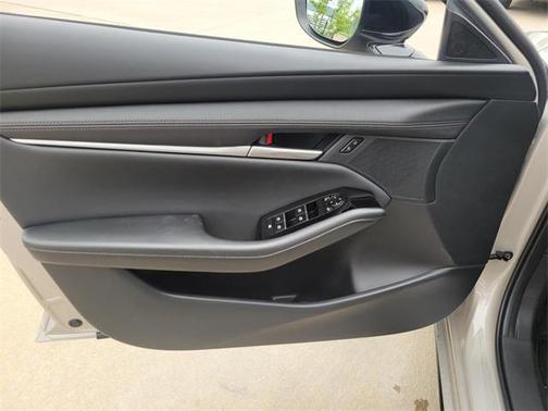 2025 Mazda Mazda3 FWD w/Select Package