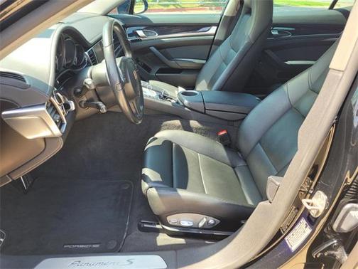 2016 Porsche Panamera E-Hybrid S