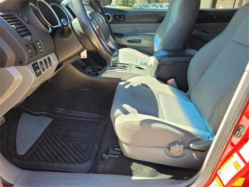 2013 Toyota Tacoma PreRunner