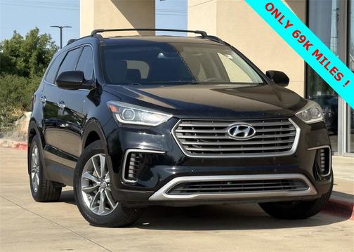 2017 Hyundai SANTA FE SE