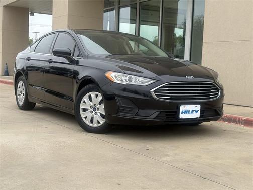 2019 Ford Fusion S