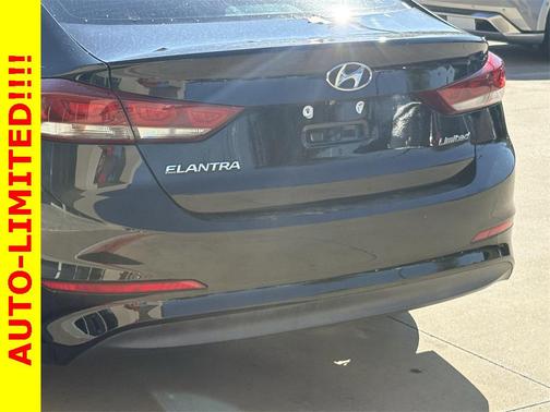 2017 Hyundai ELANTRA Limited