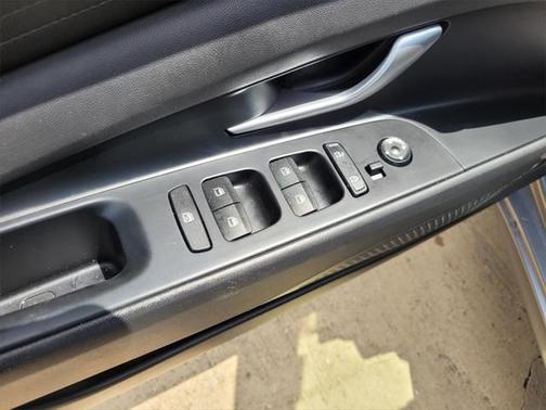 2024 Hyundai ELANTRA HEV Blue