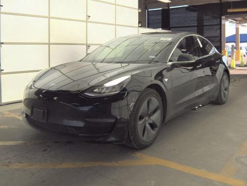 2019 Tesla Model 3 Standard Range Plus