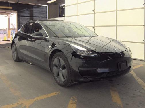 2019 Tesla Model 3 Standard Range Plus