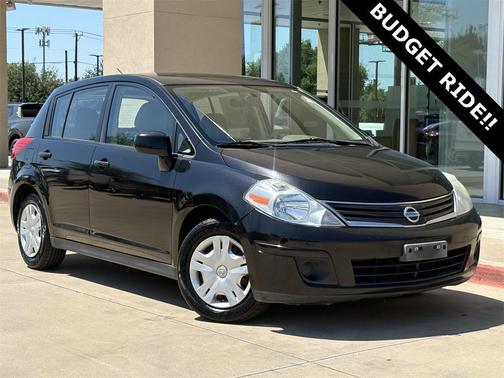 2011 Nissan Versa 1.8 S