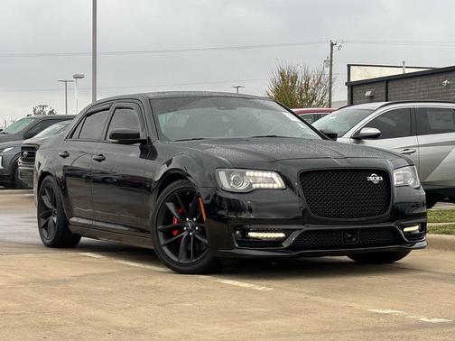 2023 Chrysler 300 C