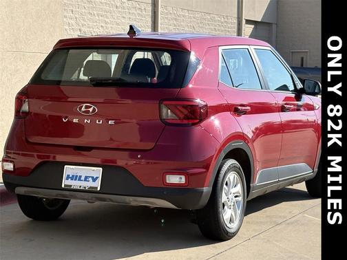 2021 Hyundai VENUE SE