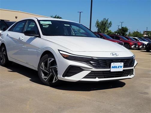 2025 Hyundai ELANTRA Sport