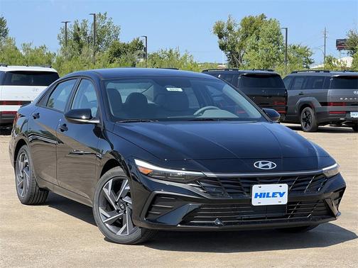 2025 Hyundai ELANTRA Sport