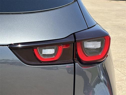 2025 Mazda CX-50 2.5 S Select Package