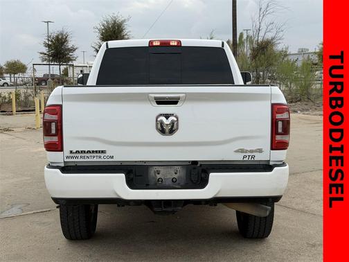 2022 RAM 2500 Laramie Crew Cab 4x4 6'4' Box