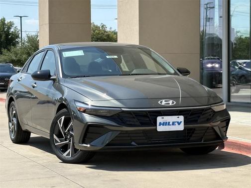 2025 Hyundai ELANTRA Sport