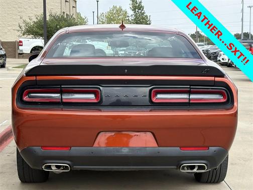 2022 Dodge Challenger SXT