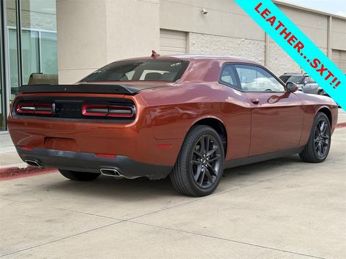 2022 Dodge Challenger SXT