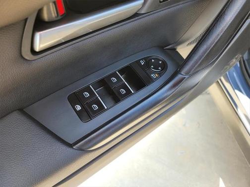 2025 Mazda CX-50 2.5 S Select Package
