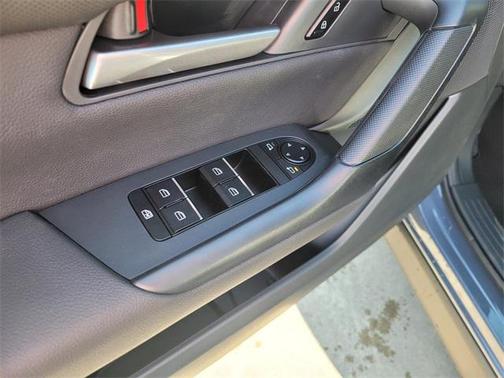 2025 Mazda CX-50 2.5 S Select Package