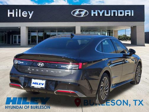 2025 Hyundai SONATA Hybrid Limited