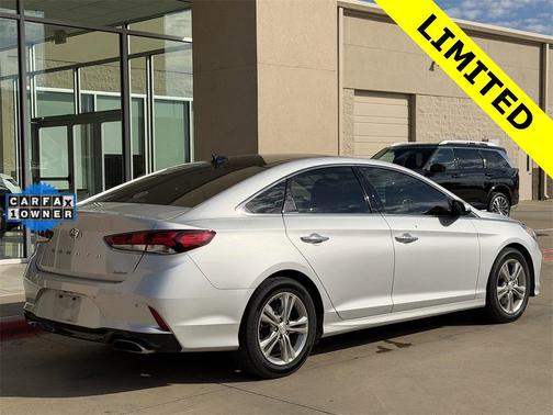 2019 Hyundai SONATA Limited