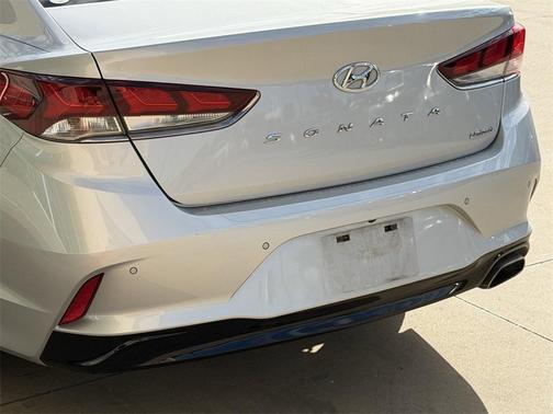2019 Hyundai SONATA Limited