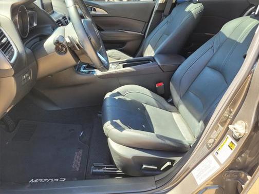 2017 Mazda Mazda3 Grand Touring