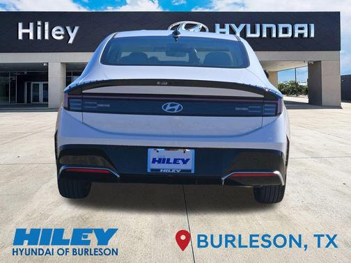 2026 Hyundai SONATA SEL