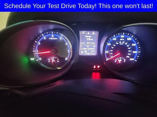 2016 Hyundai SANTA FE SE