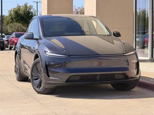 2026 Tesla Model Y Long Range Dual Motor All-Wheel Drive
