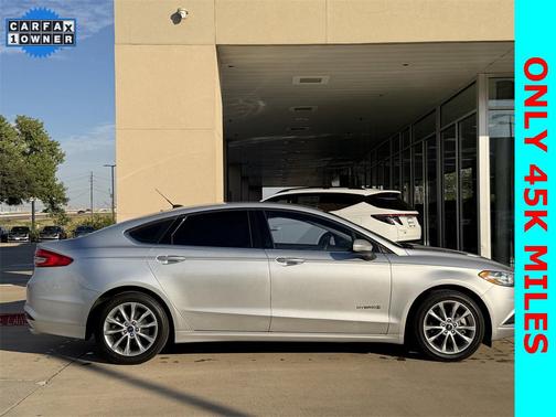 2017 Ford Fusion Hybrid S