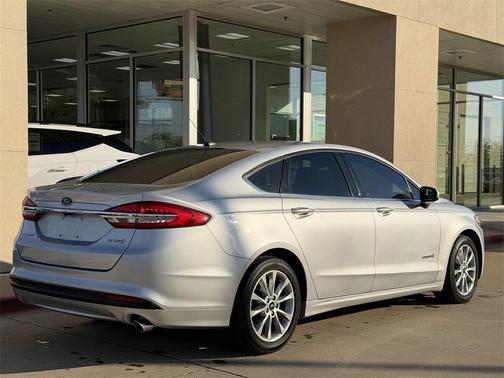 2017 Ford Fusion Hybrid S