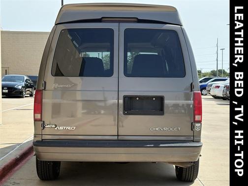 2003 Chevrolet Astro Base