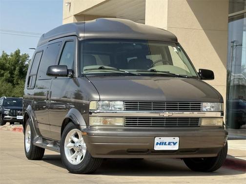 2003 Chevrolet Astro Base