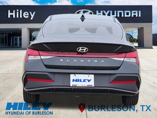 Abyss Black 2026 Hyundai ELANTRA Sport