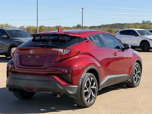 2018 Toyota C-HR XLE