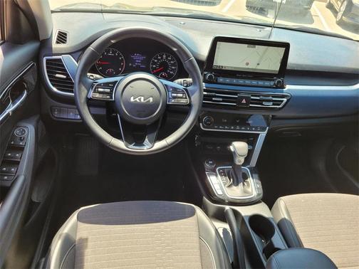 2022 Kia Seltos S