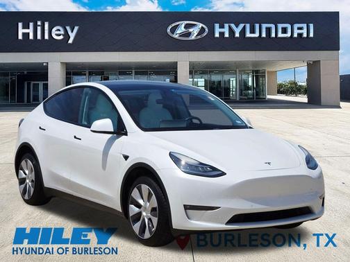 Pearl White Multi-Coat 2021 Tesla Model Y Long Range Dual Motor All-Wheel Drive