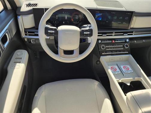 2025 Hyundai SANTA FE SE