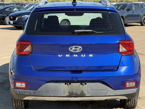 2020 Hyundai VENUE SEL