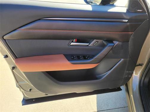 2025 Mazda CX-50 2.5 Turbo Meridian Edition