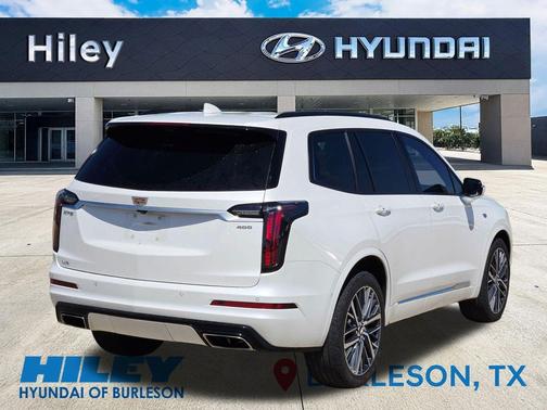 Crystal White Tricoat 2023 Cadillac XT6 Sport AWD