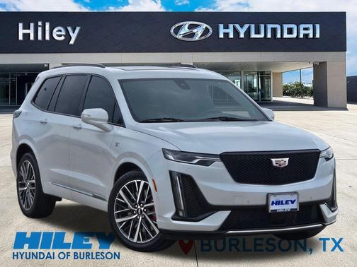 Crystal White Tricoat 2023 Cadillac XT6 Sport AWD