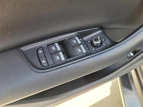 2017 Audi Q7 3.0T Premium
