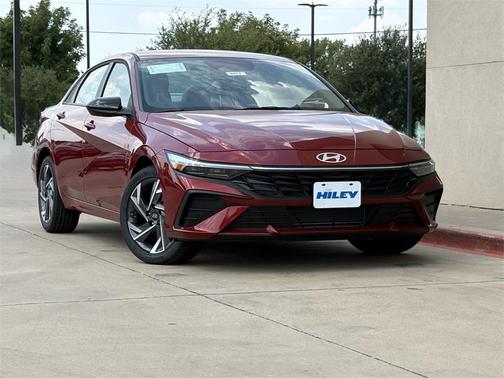 2025 Hyundai ELANTRA Sport